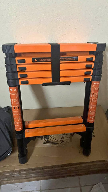 Black+Decker® Escalera Telescópica