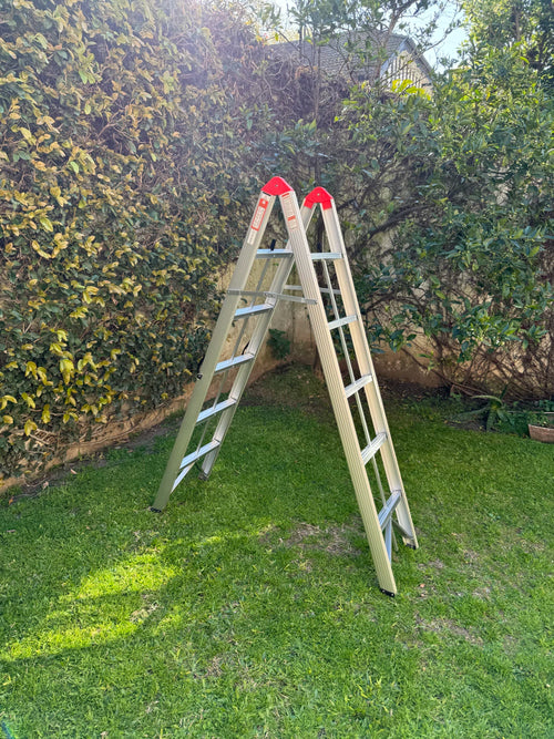 Escalera plegable de aluminio 178cm de largo